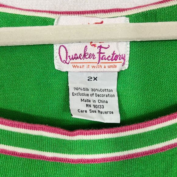 Quacker Factory Green Pink Bee Embroidered Silk Blend Knit Tank Top Preppy - 2X - Picture 3 of 6